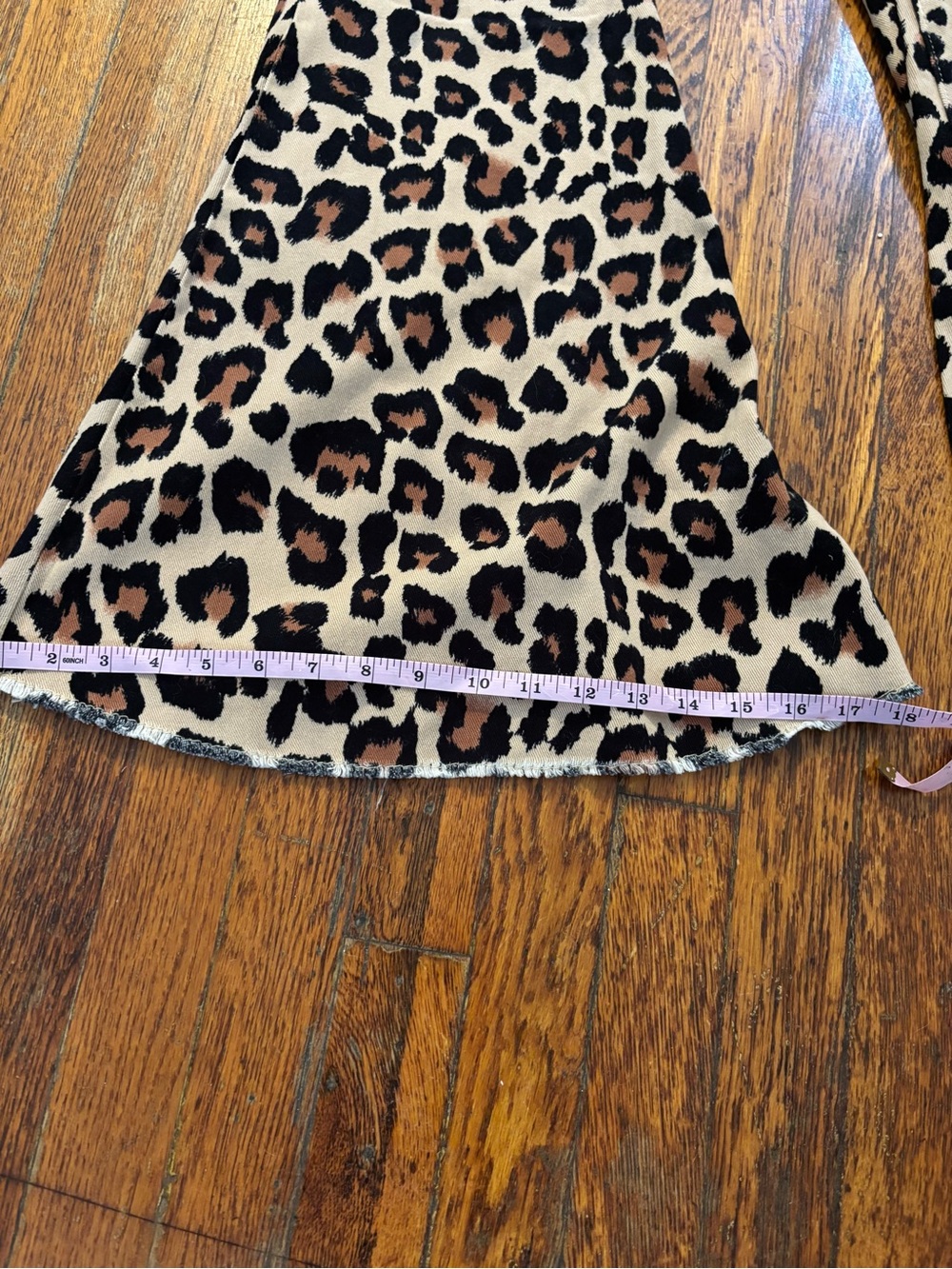 Peach Love California Women's Leopard Print Flare Pants Stretch Twill Zip L - Picture 6 of 7